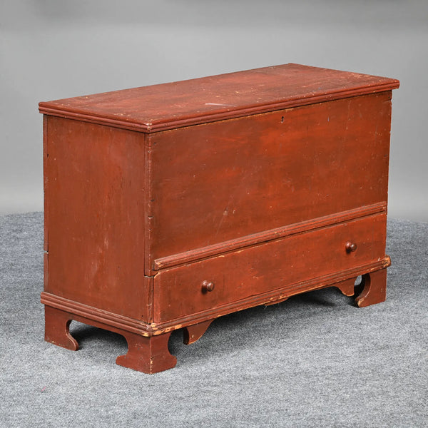 Antique Pine Blanket Chest in Dark Red Paint