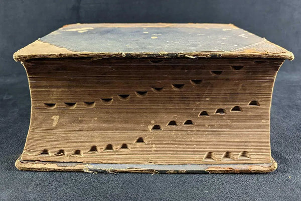 Antique Funk & Wagnalls Dictionary