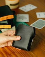 Carbon Single Card Case – Black Bridle Leather