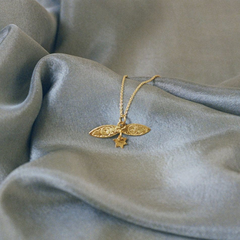 Vista Pendant Necklace