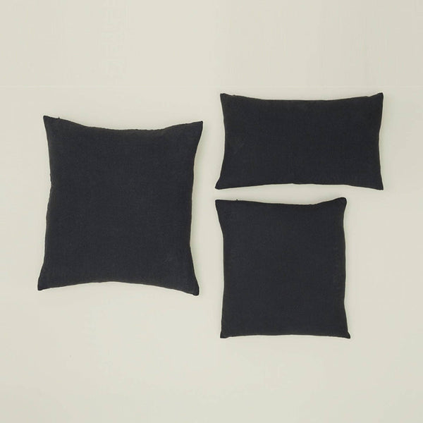 SIMPLE LINEN PILLOW - BLACK