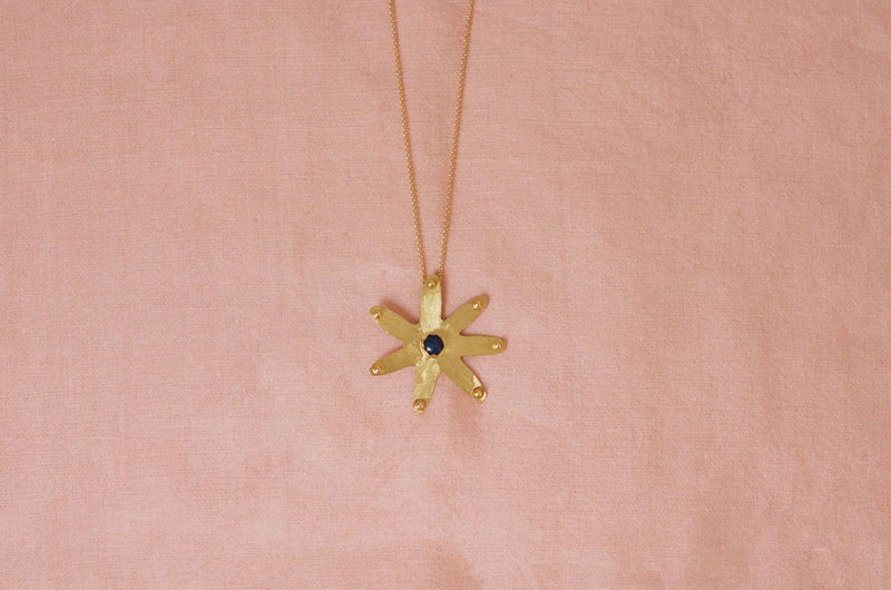 Stella Flower Necklace